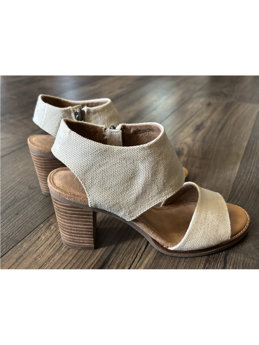 TOMS Majorca Cut Out Design Boho Canvas Heels Side Zip Size 6